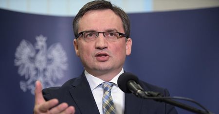 Rewolucja na rynku hipotecznym. Ziobro szykuje ustawę dla frankowiczów