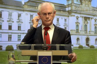 Strefa euro. "Minęło zagrożenie, ale kryzys trwa"