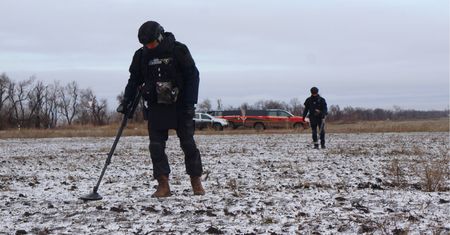 Makabryczny finał spaceru. Dwaj chłopcy zostali wysadzeni w powietrze