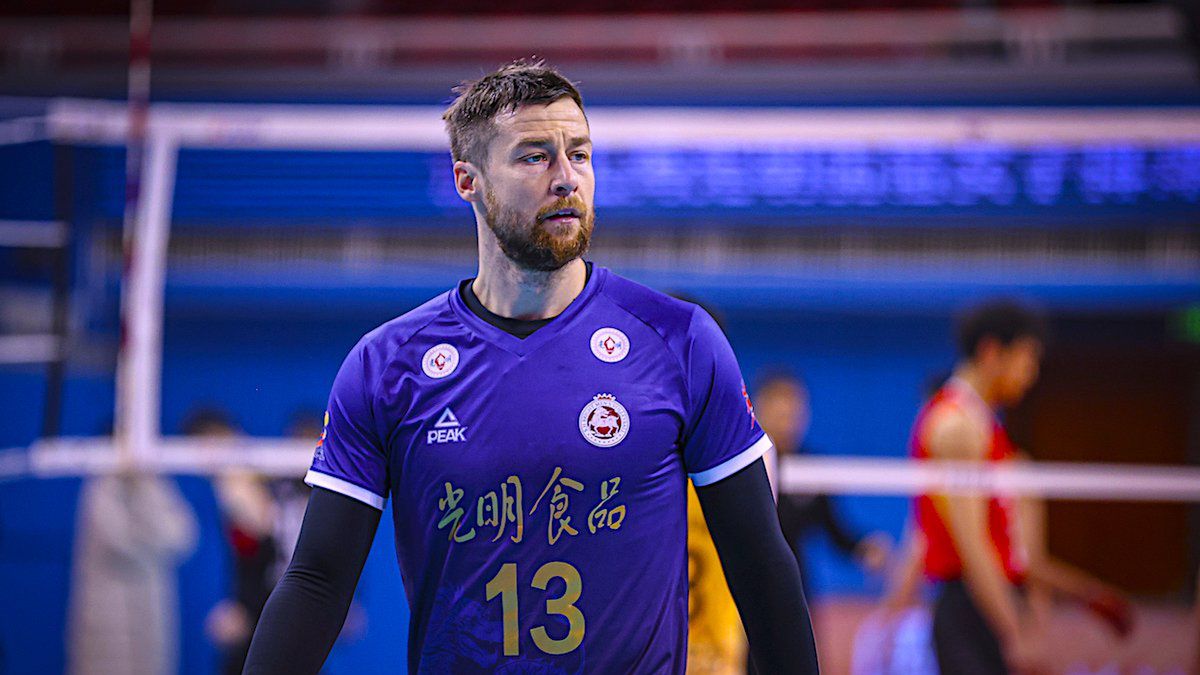 Materiały prasowe / volleychina.org / Michał Kubiak w barwach Shanghai VC