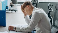 Wypalenie zawodowe w branży marketingowej to nie wyjątek, a codzienność. Alarmujące dane