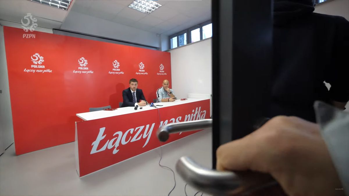 Zdjęcie okładkowe artykułu: YouTube /  Łączy nas piłka / Konferencja prasowa Błażeja Korczyńskiego