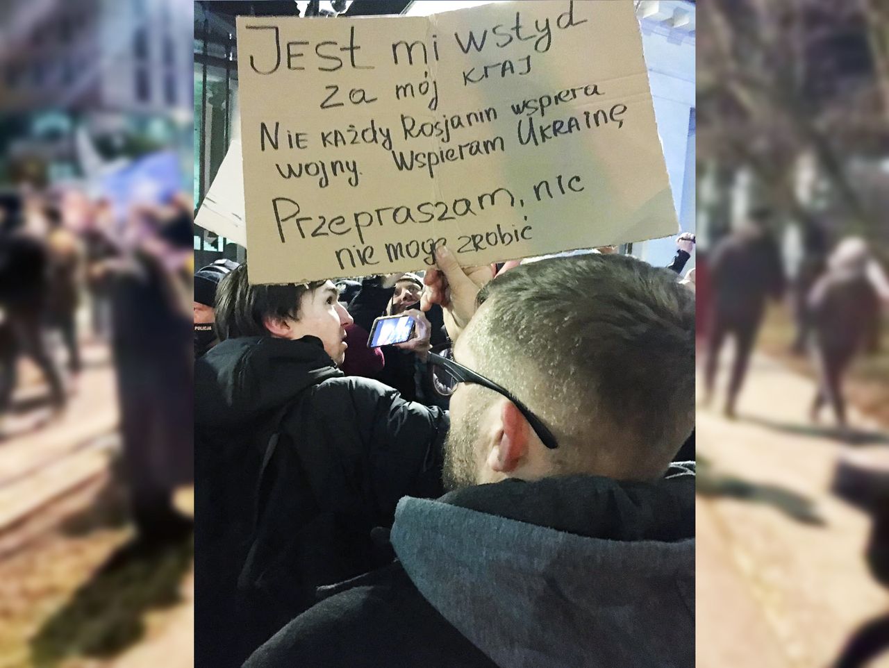 Wojna na Ukrainie. Rosjanie przepraszają na protestach za Putina