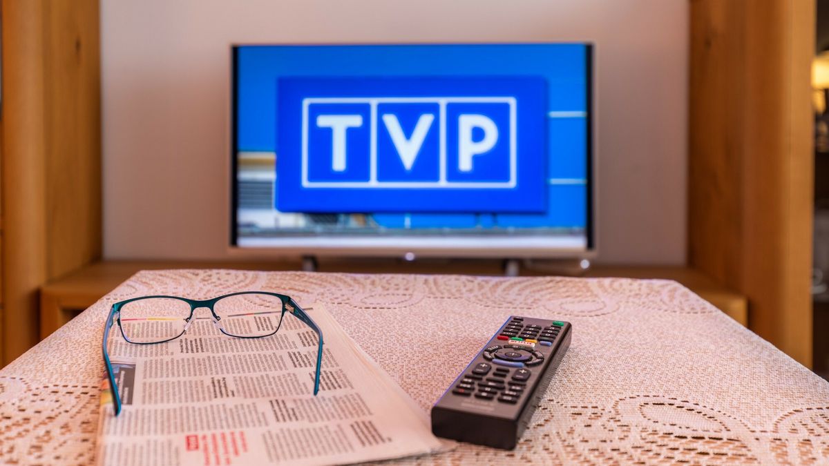 Stock Arkadiusz Zi�?ek
Fot. Arkadiusz Ziolek/East News.
n/z Telewizor z wyswietlona grafika "oplata medialna'.
ARKADIUSZ ZIOLEK