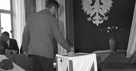 Pamiętasz "wybory" za PRL-u? 11 pytań