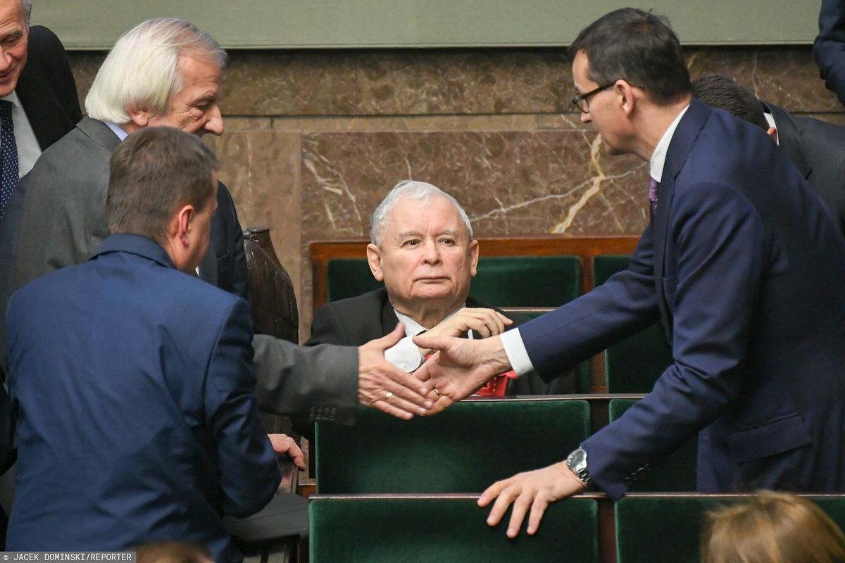 Jarosław Kaczyński dba o swoich.