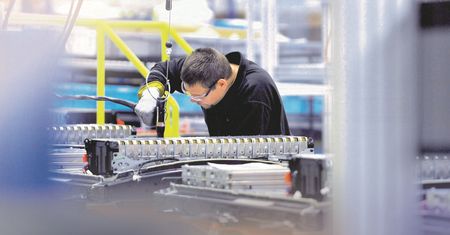 Niemcy biorą się za elektromobilność. Chcą walczyć z Chinami, wygrają z Polską
