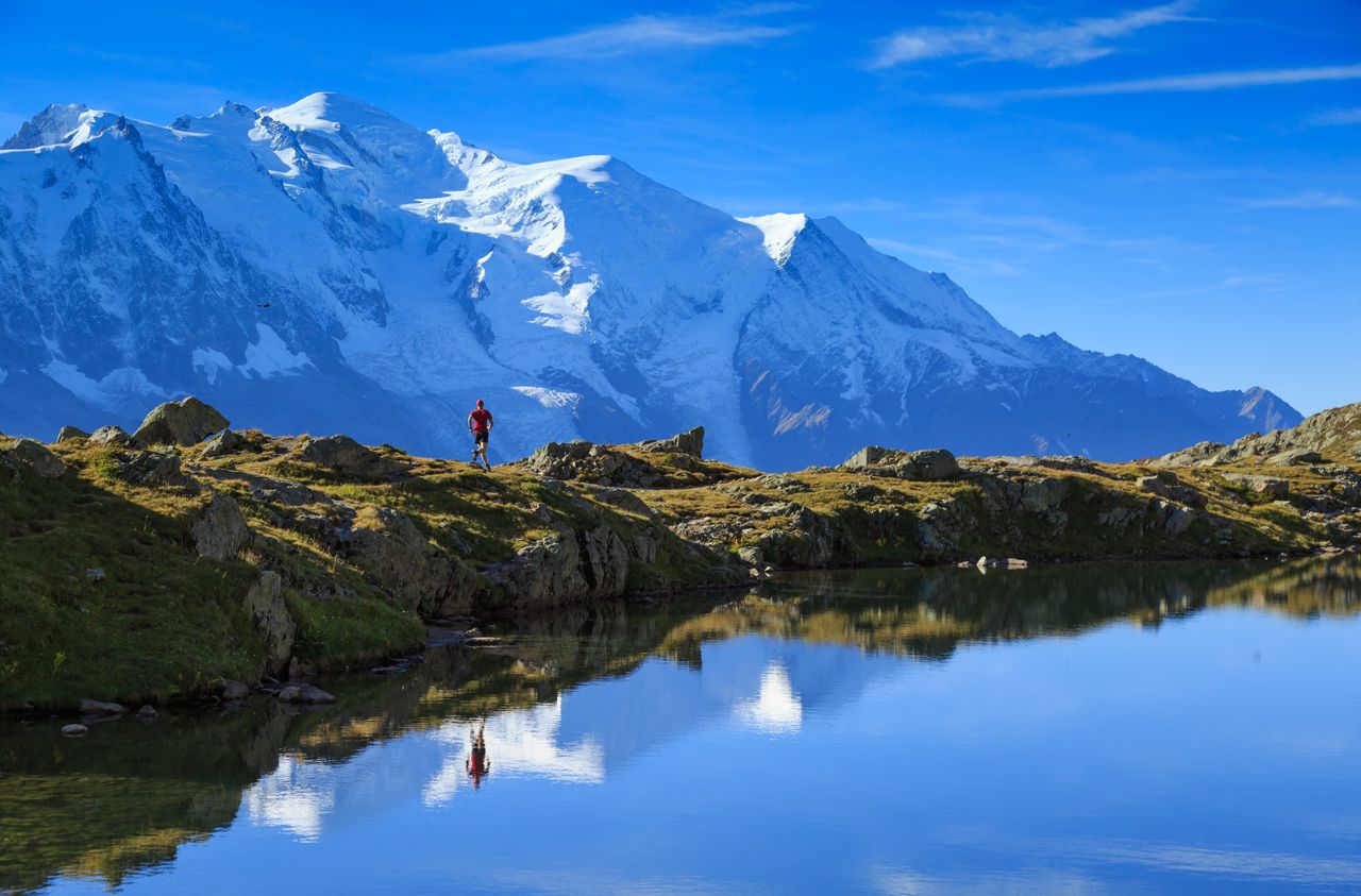 Lac De Chéserys, w tle Mont Blanc