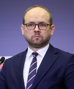 Przydacz pytany o zaproszenie dla Tuska i Hołowni. "To zamyka sprawę"