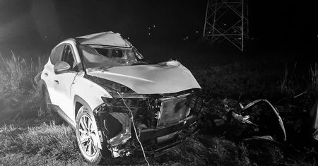 Tragiczny wypadek na drodze powiatowej. Nie żyje 18-letni mężczyzna