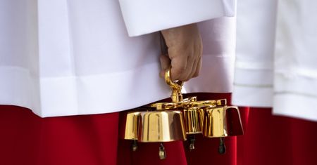 Koronawirus w Polsce. Proboszcz zakażony. Sanepid apeluje do wiernych
