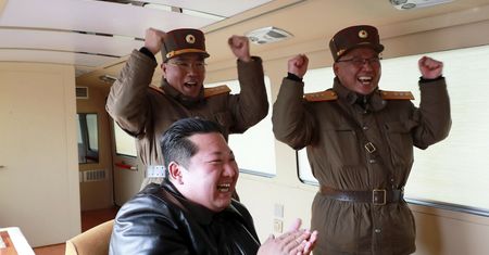 Kim Dzong Un: Będziemy rozwijać potężny potencjał ofensywny
