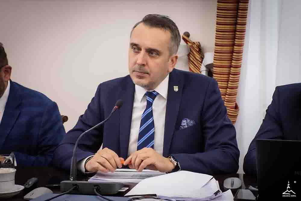 Zielona Góra. Prezydent Pabierowski z wotum zaufania