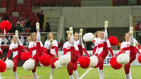 Cheerleaders Gdynia na meczu Polska - San Marino, część 1