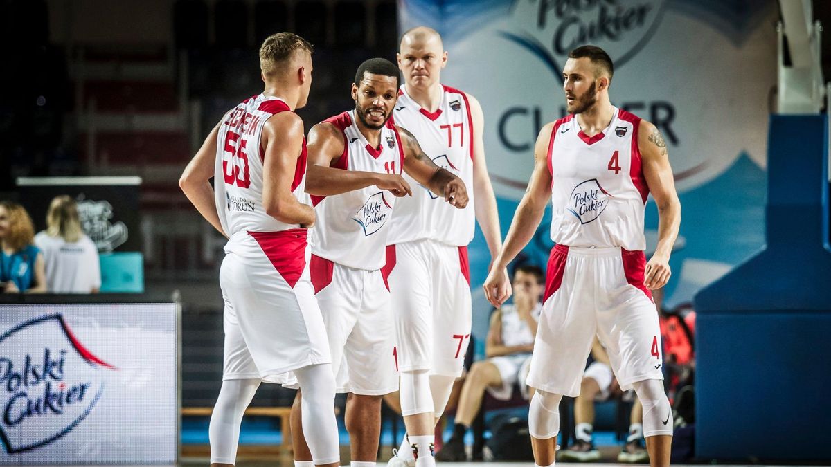 Materiały prasowe / Andrzej Romański / Polski Cukier Toruń / Na zdjęciu: koszykarze Polskiego Cukru Toruń