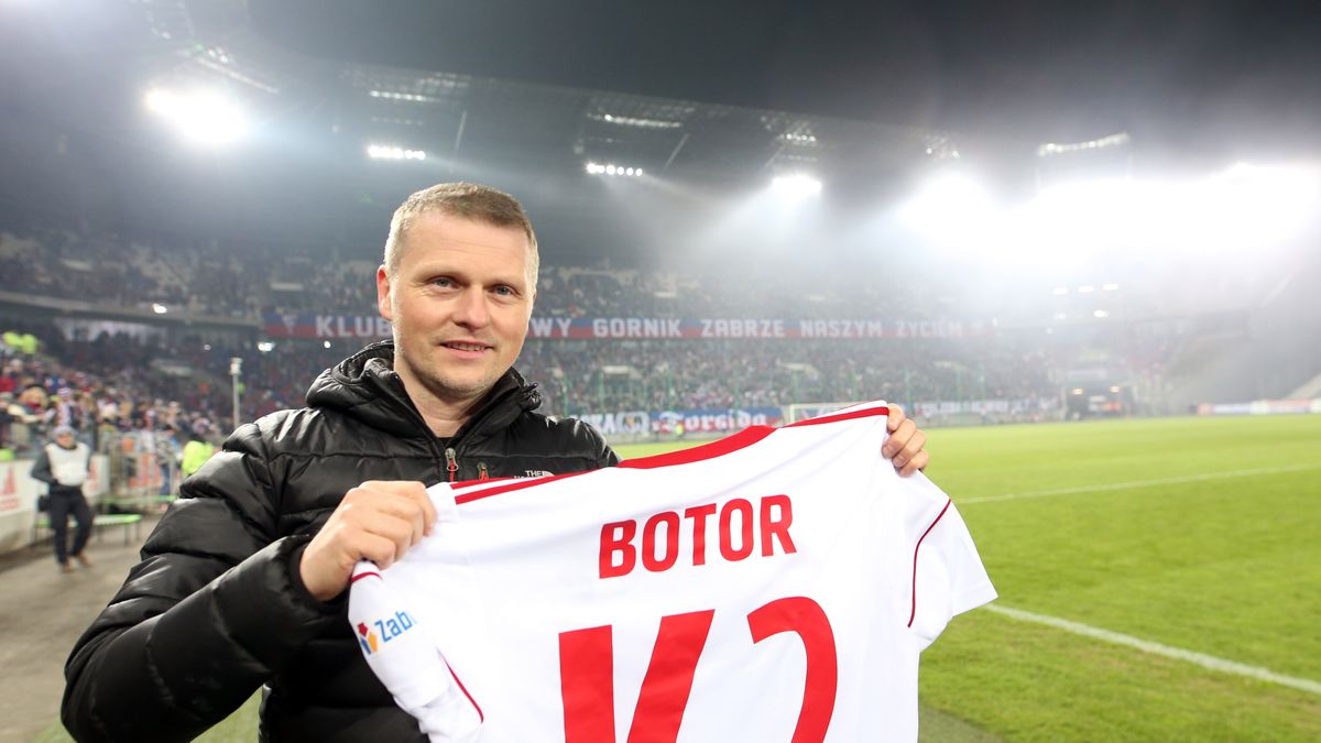 Jarosław Botor z koszulką Górnika