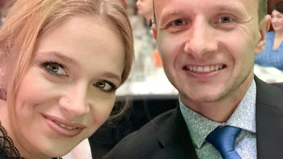 Marta oczywiście towarzyszyła ukochanemu w tym ważnym momencie 
