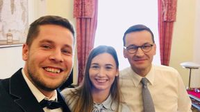 Zaręczyli się na Marszu Niepodległości. Teraz zaprosili premiera Mateusza Morawieckiego na ślub