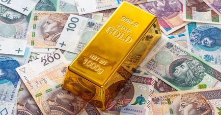 Złoto przekroczyło 3500 dolarów za uncję, ustanawiając nowy rekord