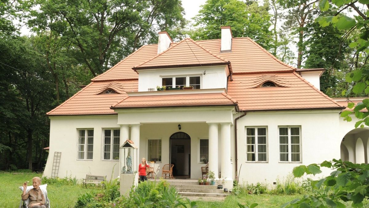 Dworek Złotopolskich