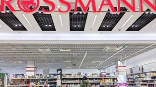Darmowa dostawa w Rossmannie. Kosmetyki taniej nawet o 32 zł