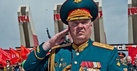 Rosyjski generał pochwalił Ukrainę? Teraz się tłumaczy