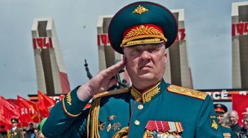 Rosyjski generał pochwalił Ukrainę? Teraz się tłumaczy