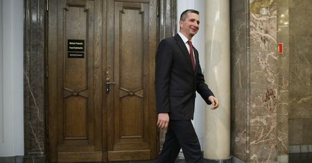 Mateusz Szczurek żegna się z urzędem. Ale nie mówi, co będzie robił dalej