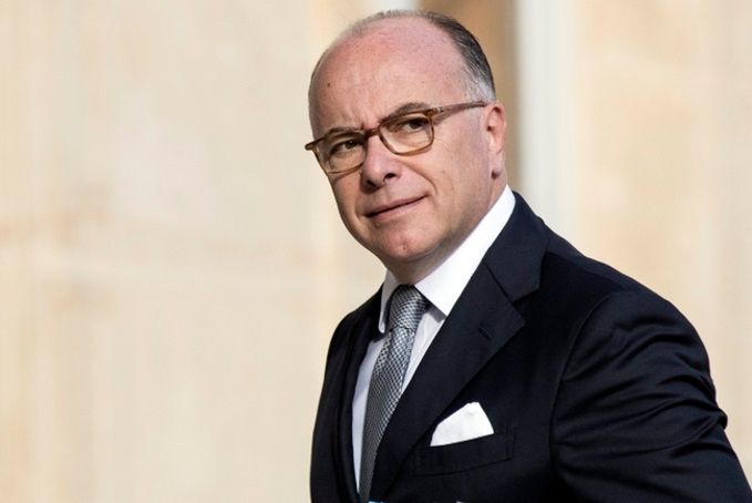 Bernard Cazeneuve: kim jest premier Francji?