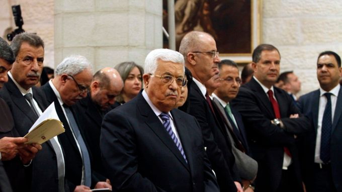 Mahmud Abbas na pasterce w Betlejem.