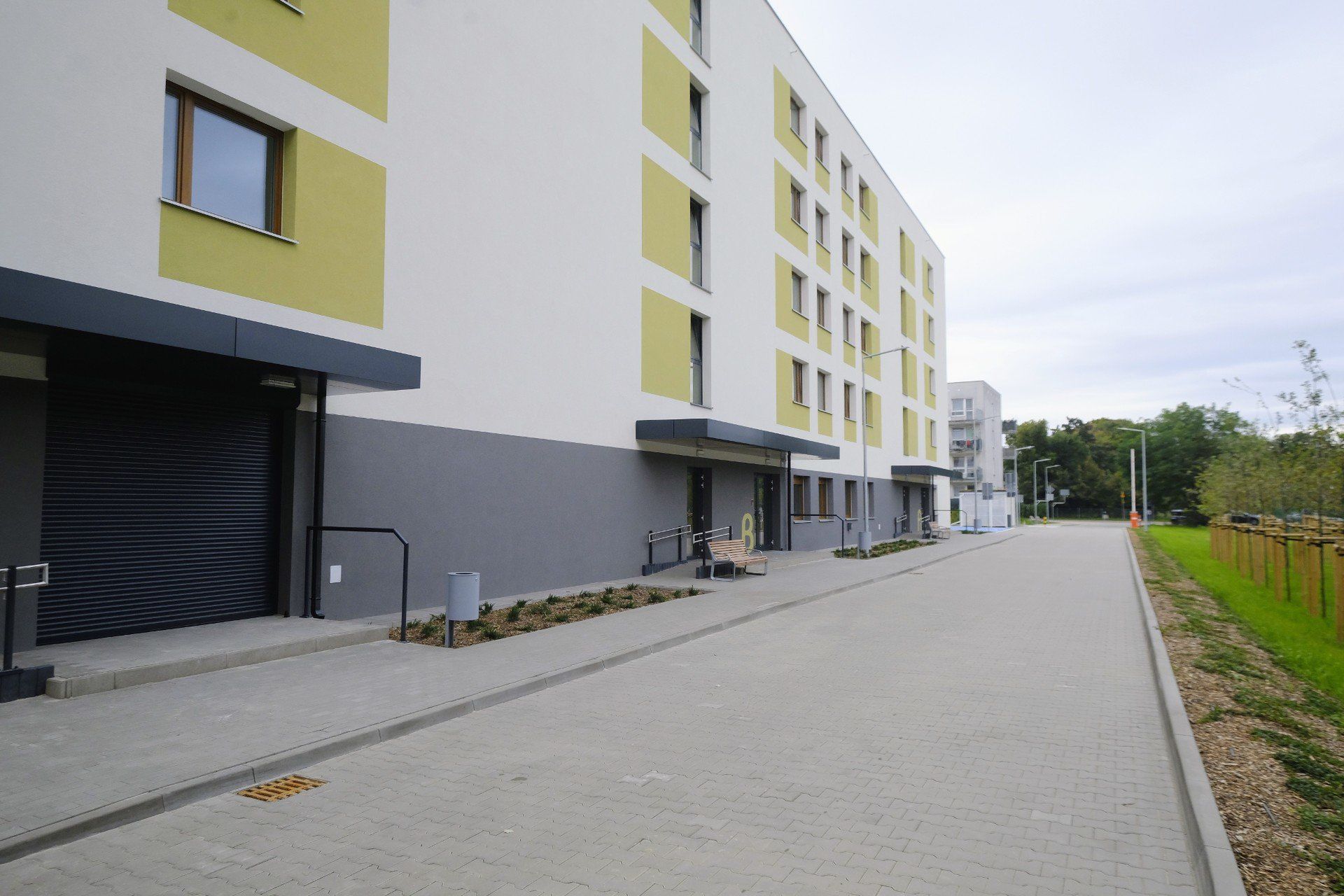 20250915 Poznań, ul. Nadolnik, nowe mieszkania komunalne wybudowane przez ZKZL