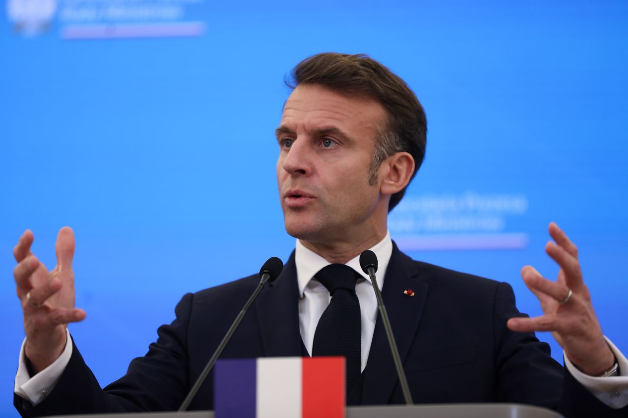 Macron przyznał się do błędu. "Więcej podziałów"