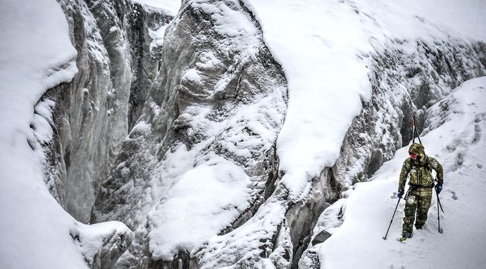 Andrzej Bargiel - Śnieżna Pantera