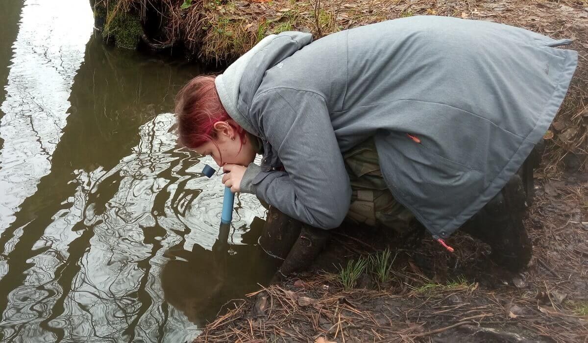 człowiek, woda, survival,