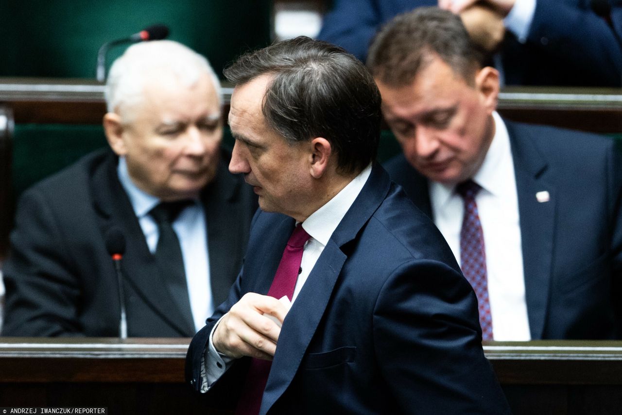 Ziobro stanie przed komisją? "Obojętnie, jaki jest jego stan zdrowia"