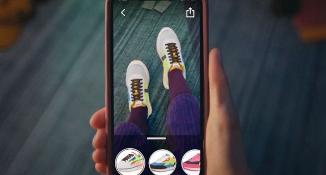 Amazon wprowadza wirtualną przymierzalnię butów. Ma ułatwiać klientom decyzje i zakupy