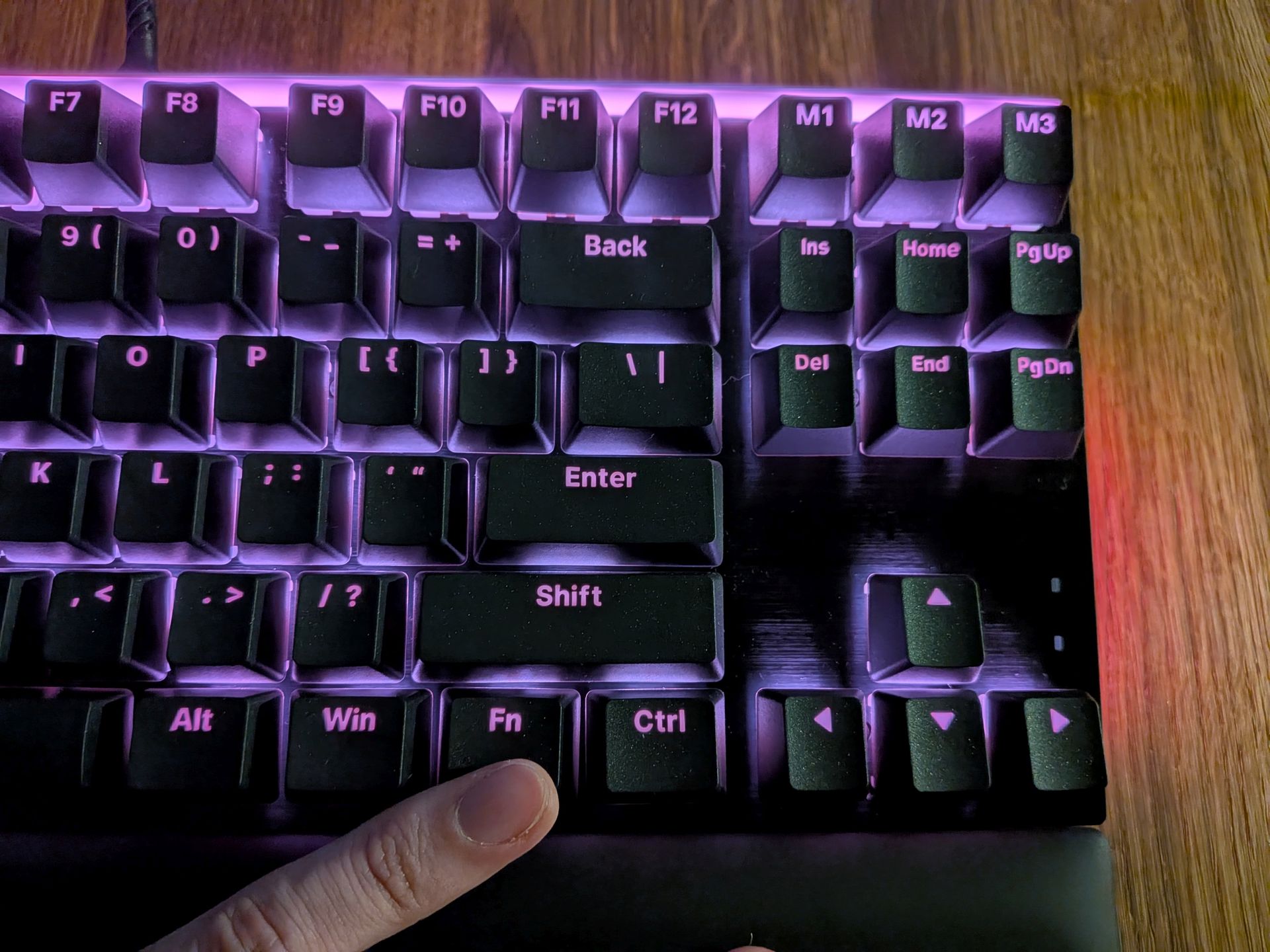 be quiet! Light Mount TKL