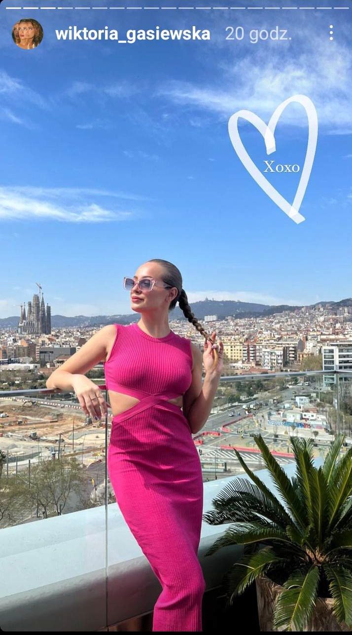 Wiktoria Gąsiewska podbija Barcelonę z młodszą siostrą