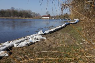 Woda w rzekach nadal wysoko, ale jest dużo lepiej