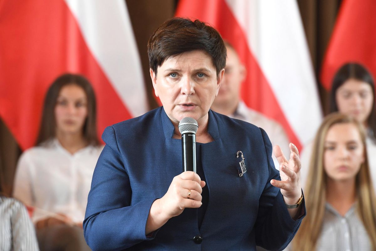 Beata Szydło uderza w kolegów z partii. Zdenerwowały ją "ploteczki" o Kaczyńskim