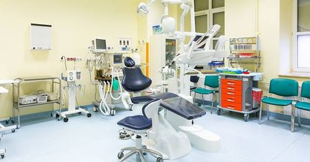 Awaria wodociągowa na ul. Karmelickiej. Centrum Stomatologii nie przyjmuje pacjentów