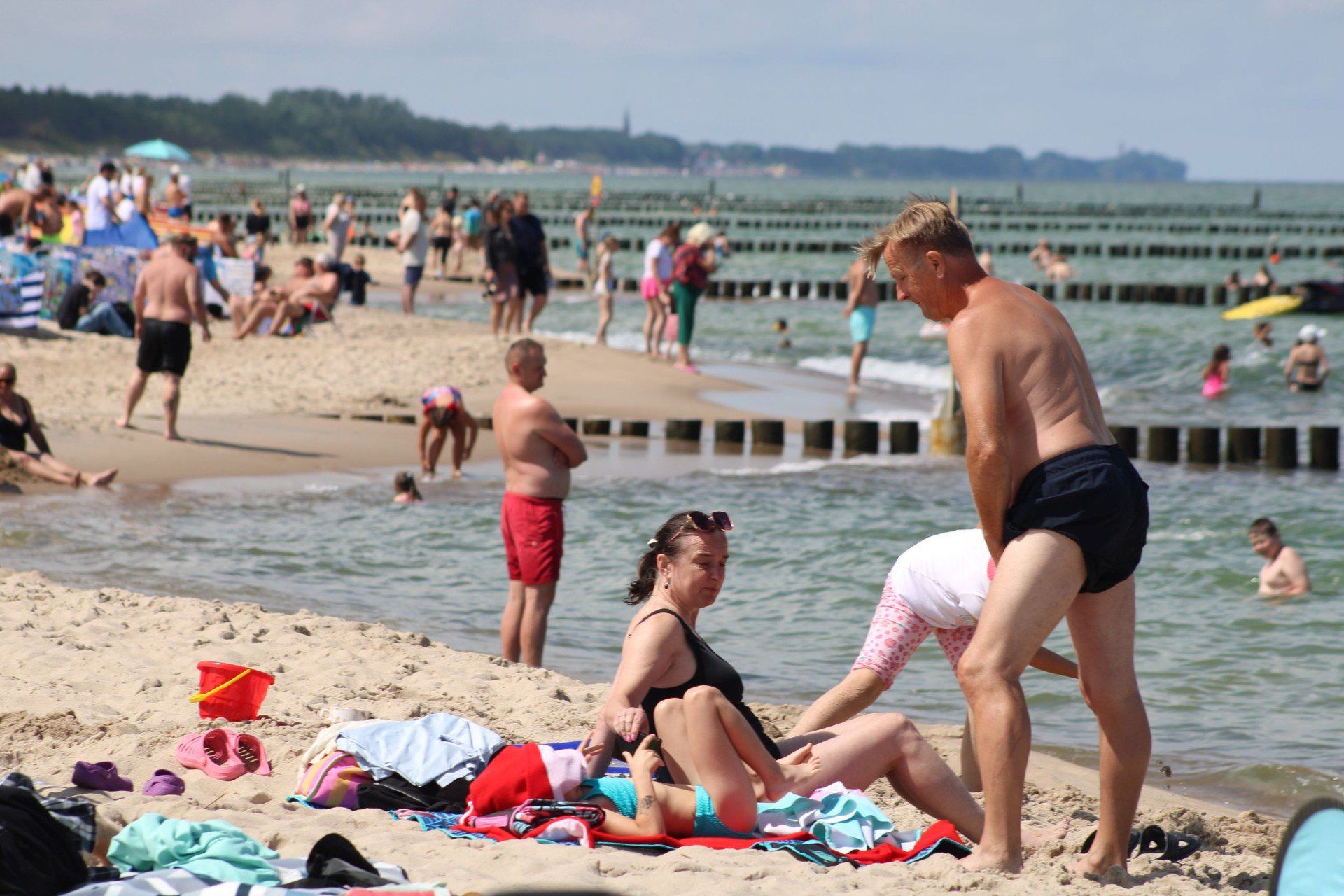 MIELEŃSKA PLAŻA W POŁUDNIE