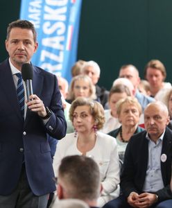 "Reklamuje niemieckie ogórki". Telus bije w Trzaskowskiego