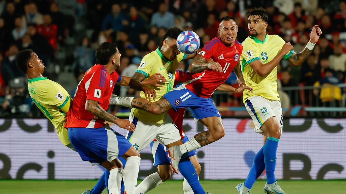 PAP/EPA / Elvis Gonzalez / Na zdjęciu: Brazylia odniosła długo wyczekiwane zwycięstwo