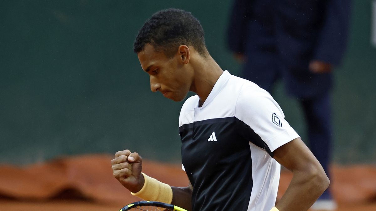 Zdjęcie okładkowe artykułu: PAP/EPA / Mohammed Badra / Na zdjęciu: Felix Auger-Aliassime