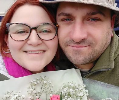 Зустріч українця з дружиною полькою на вокзалі після восьми місяців на фронті
