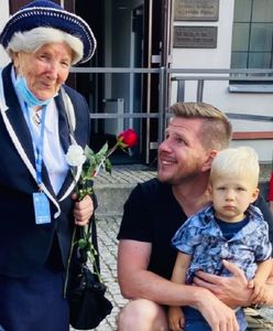 Warszawa. Filip Chajzer prosi o piątaka. Zbiórka dla Powstańców Warszawskich