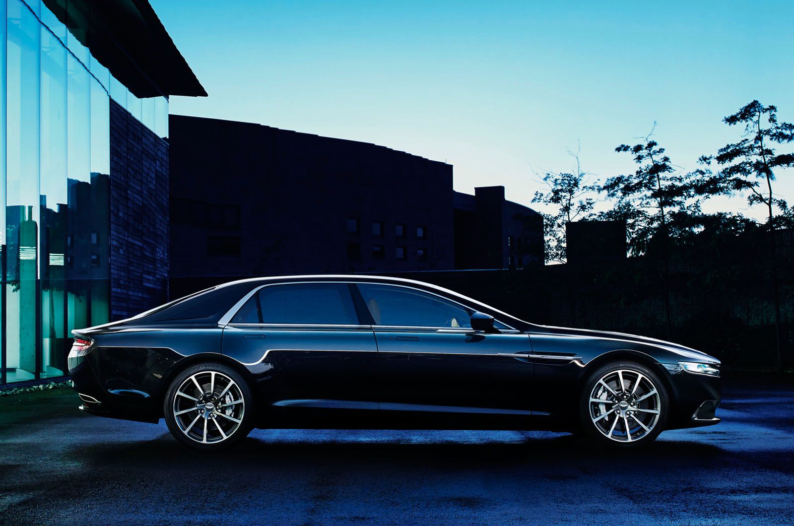 Aston Martin Lagonda: zobacz go na nowych zdjęciach! 5