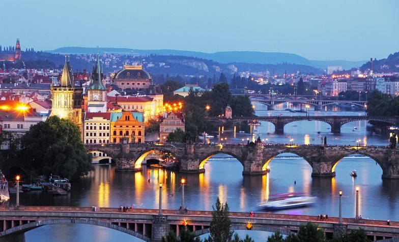 Czeski Bank Centralny podnosi stopy procentowe. Jako pierwszy w regionie