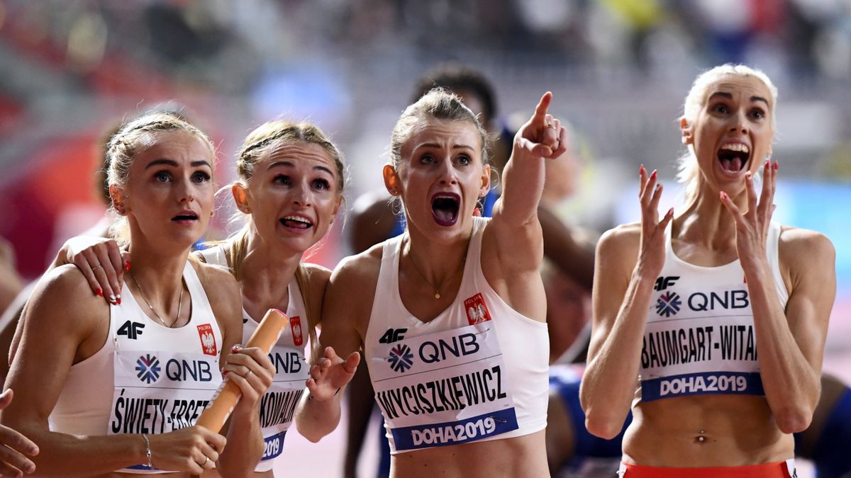 PAP / Adam Warżawa / Na zdjęciu od lewej: Justyna Święty-Ersetic, Małgorzata Hołub-Kowalik, Patrycja Wyciszkiewicz i Iga Baumgart-Witan